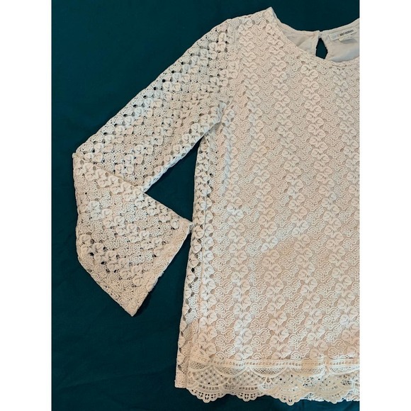 Self Esteem Lace-Lined- Flared Sleeves- XL - Picture 2 of 5